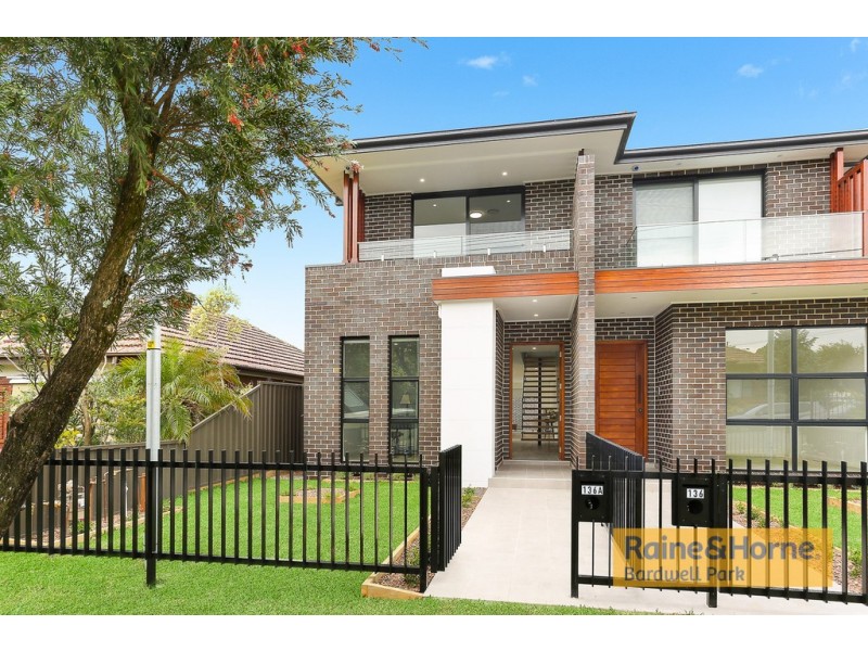 136 Wolli Street, Kingsgrove NSW 2208