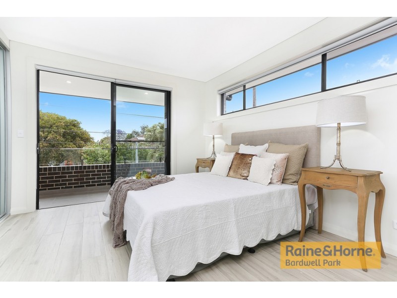 136 Wolli Street, Kingsgrove NSW 2208