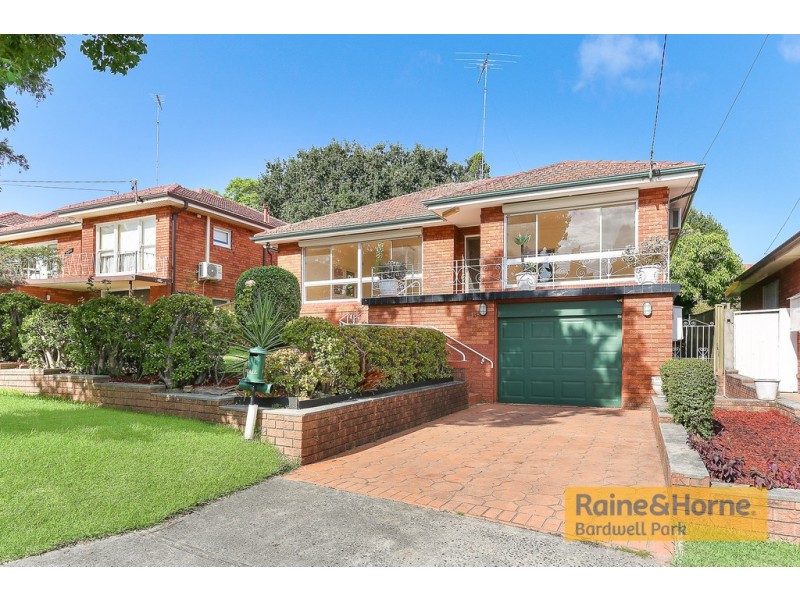 13 Rainbow Crescent, Kingsgrove NSW 2208
