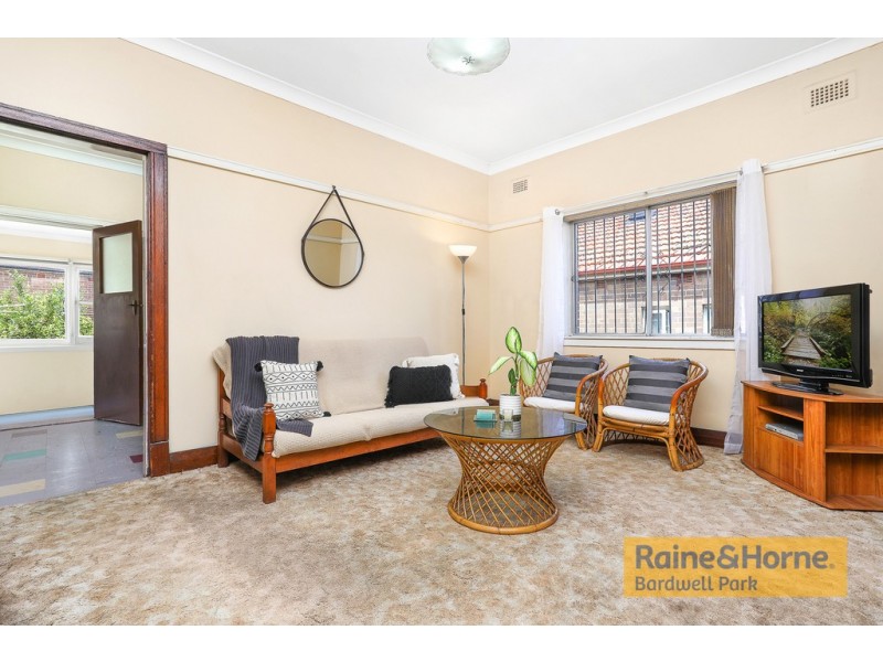 214 Bexley Road, Earlwood NSW 2206