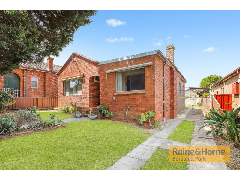 214 Bexley Road, Earlwood NSW 2206