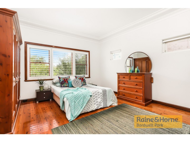 1 Moore Street, Bardwell Park NSW 2207