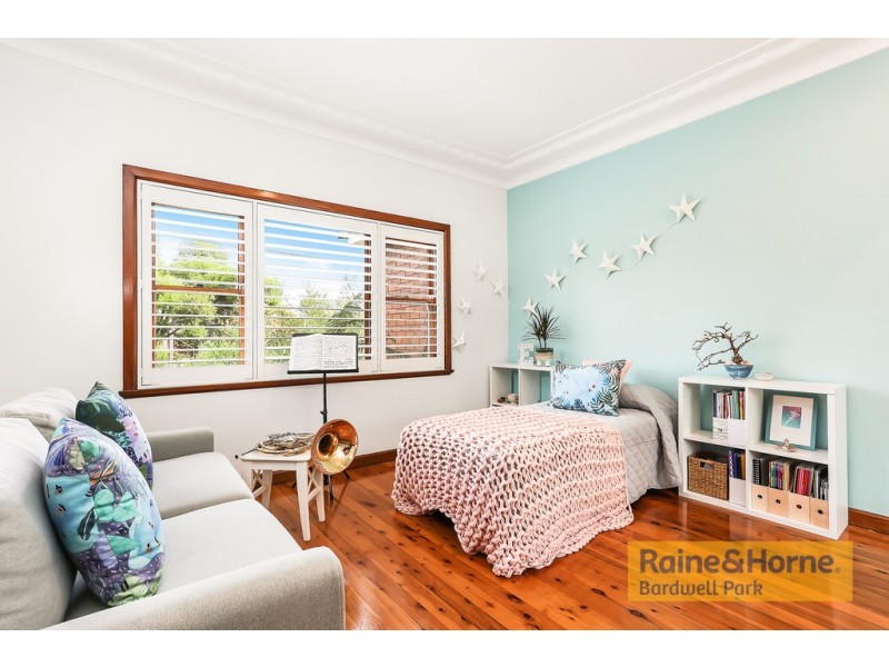 1 Moore Street, Bardwell Park NSW 2207