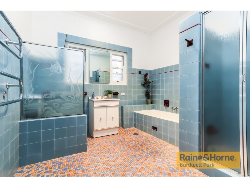 1 Moore Street, Bardwell Park NSW 2207