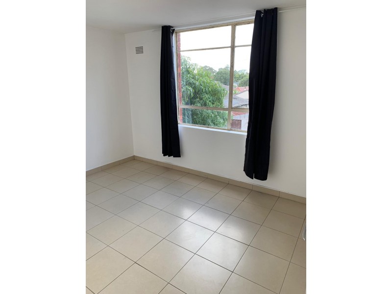 4/80 Beauchamp Street, Wiley Park NSW 2195