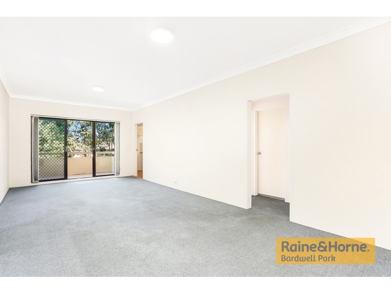 22/21 Myrtle Road, Bankstown NSW 2200