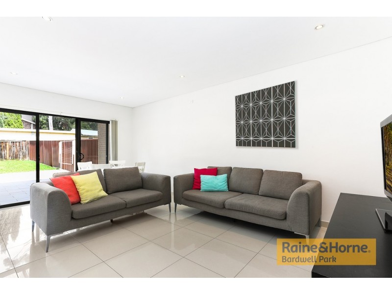 72 Payten Avenue, Roselands NSW 2196