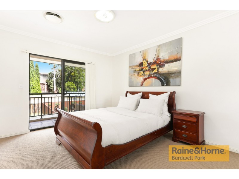 72 Payten Avenue, Roselands NSW 2196