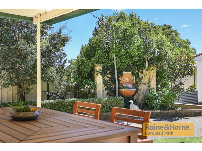 8 Lawn Avenue, Clemton Park NSW 2206