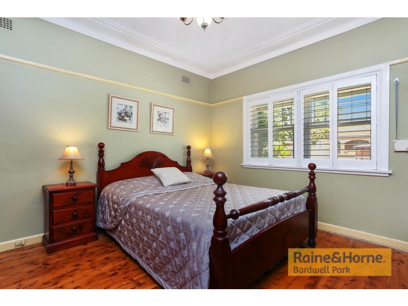 4 Passey Avenue, Belmore NSW 2192