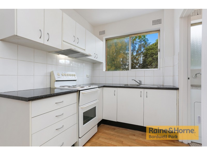 13/5 Phillip Street, Roselands NSW 2196