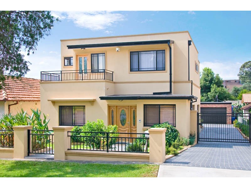 4 Roy Street, Kingsgrove NSW 2208