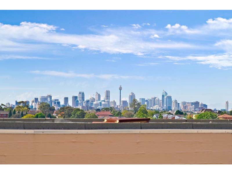 16/83 ‘Fairway House’ Homer St, Earlwood NSW 2206