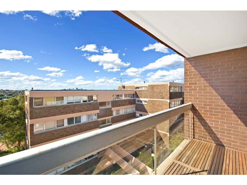 16/83 ‘Fairway House’ Homer St, Earlwood NSW 2206