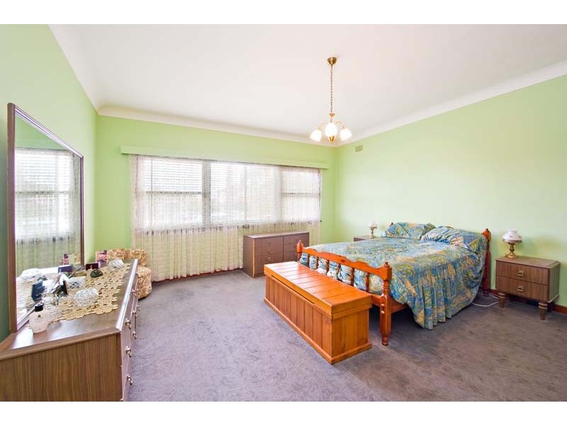 62 Barnsbury Grove, Bardwell Park NSW 2207