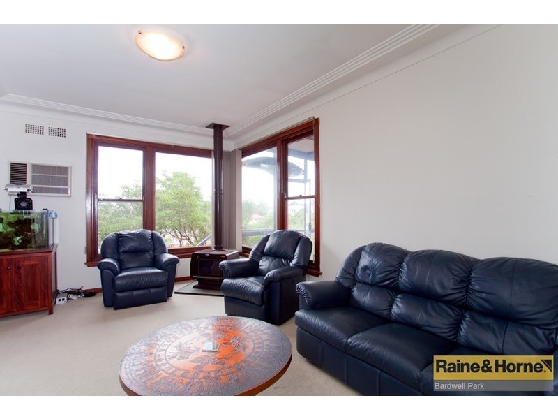 102 Queen Victoria Street, Bexley NSW 2207