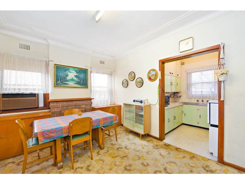 4  Panorama Road, Kingsgrove NSW 2208