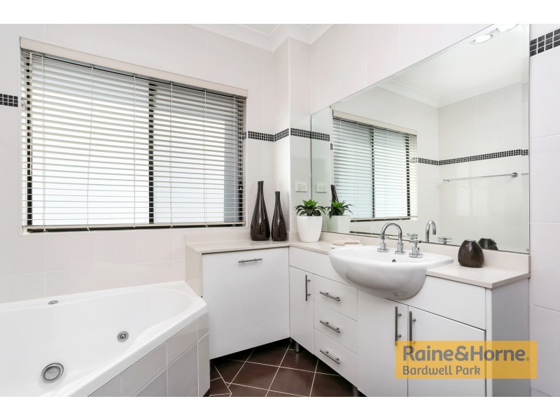 95 Dreadnought Street, Roselands NSW 2196