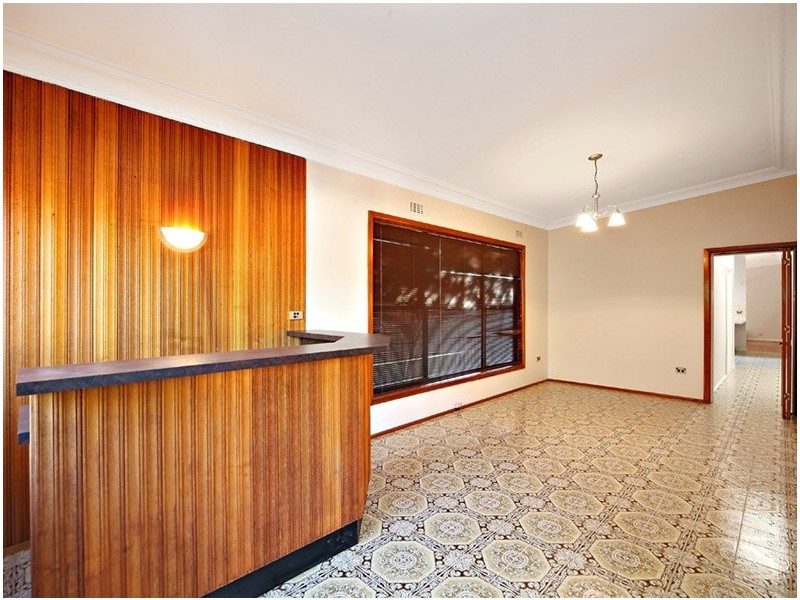 16 Canonbury Grove, Bexley North NSW 2207