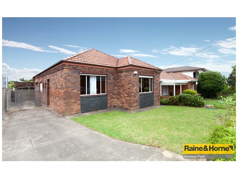 9 Dowsett Road, Kingsgrove NSW 2208