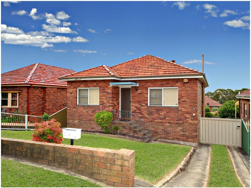 18 Demaine Avenue, Bexley North NSW 2207