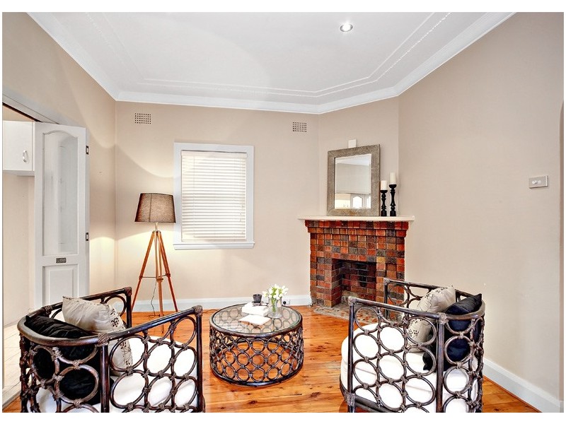 30 Burlington Avenue, Earlwood NSW 2206