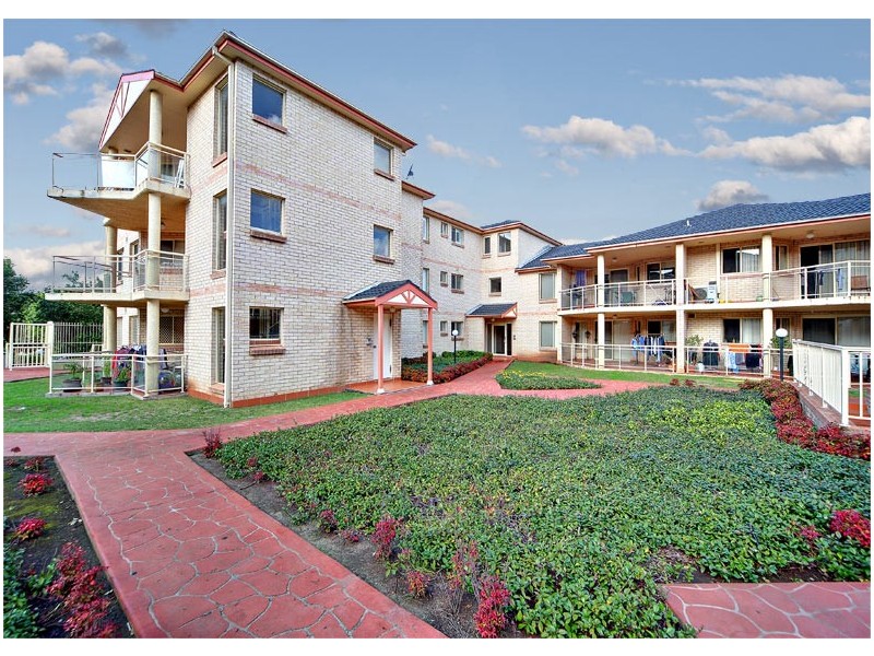 23/1 Hillview Street, Roselands NSW 2196