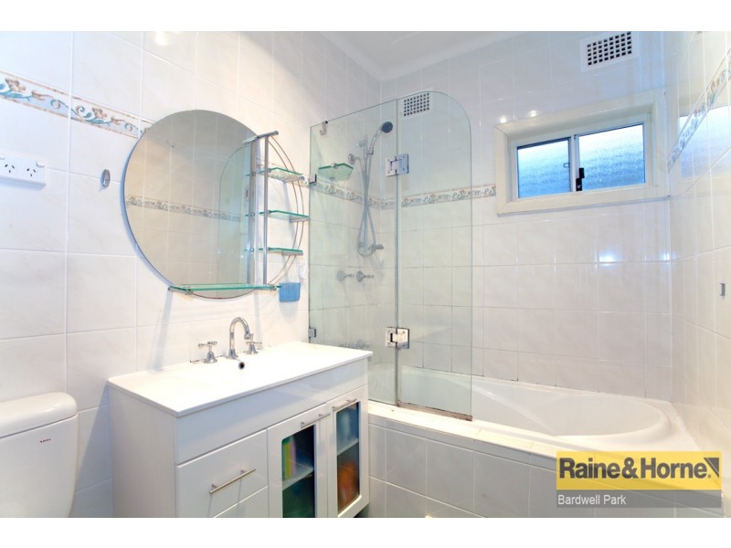 20 Blenman Avenue, Punchbowl NSW 2196