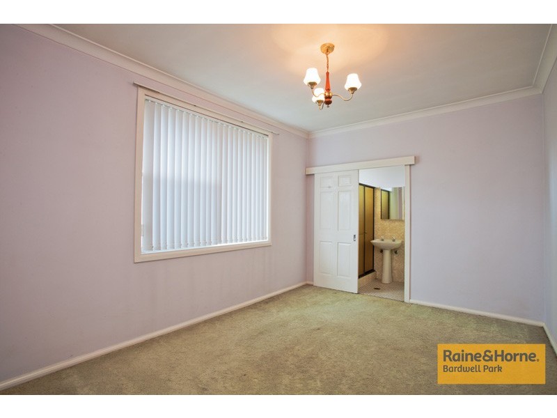 3/1 Narramore Street, Kingsgrove NSW 2208