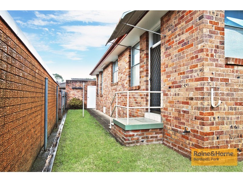 3/1 Narramore Street, Kingsgrove NSW 2208