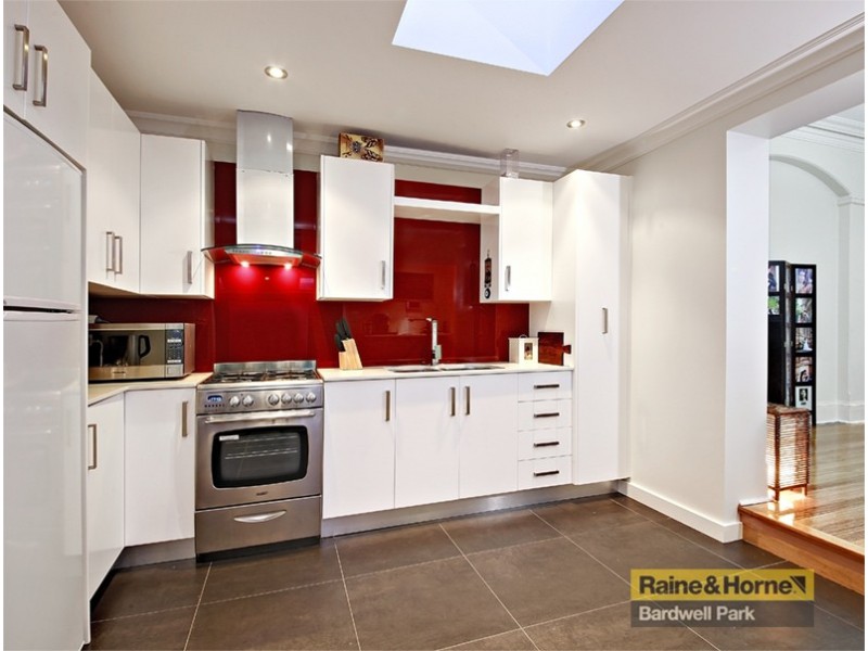 16 Victoria Street, Kogarah NSW 2217