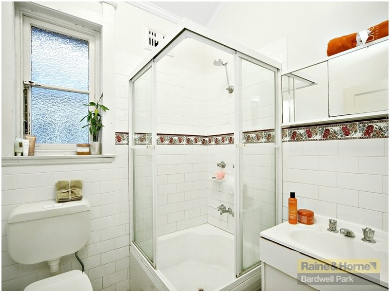 50 Hamilton Avenue, Earlwood NSW 2206