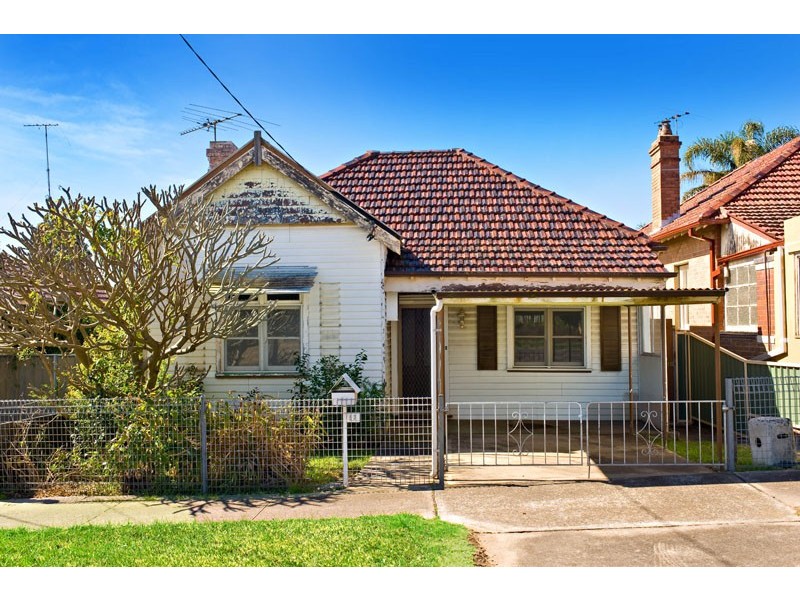 52 Bayview Street, Bexley NSW 2207