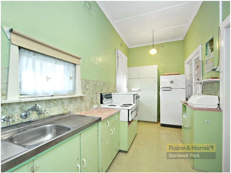 41 Marana Road, Earlwood NSW 2206