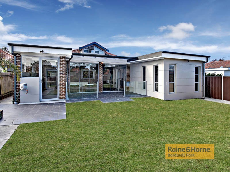 9 Heath Street, Bexley North NSW 2207