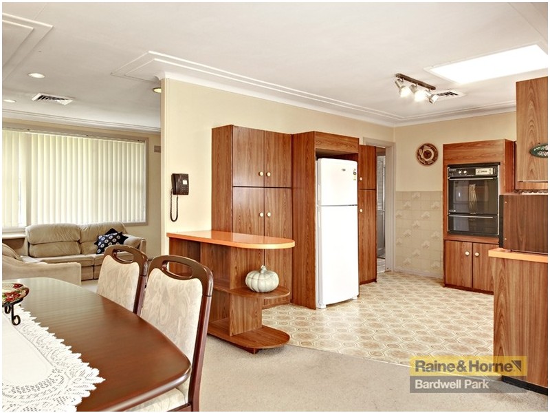 11 Glendale Avenue, Padstow NSW 2211