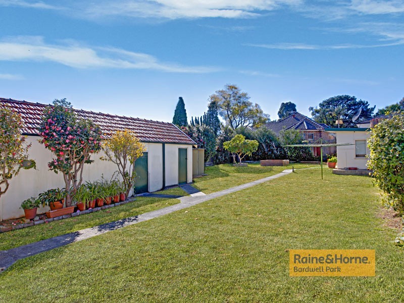 60 Preddys Road, Bexley NSW 2207