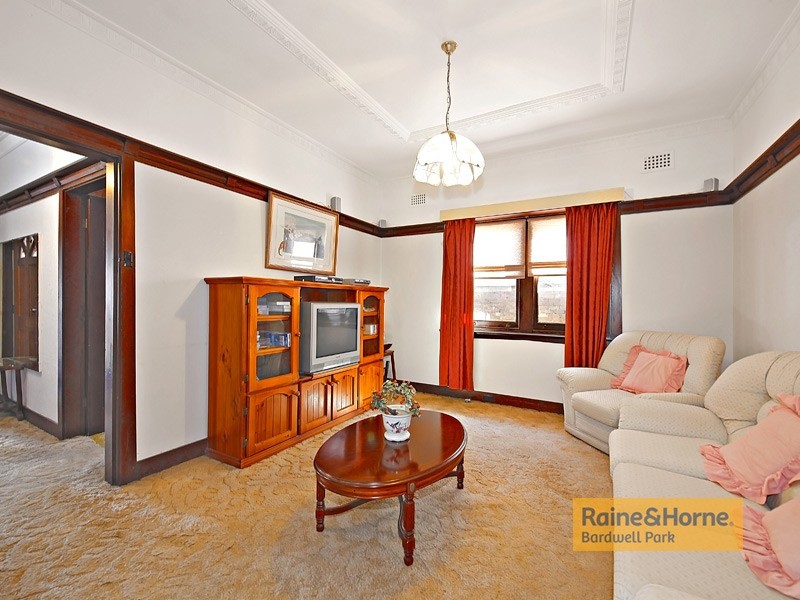 60 Preddys Road, Bexley NSW 2207