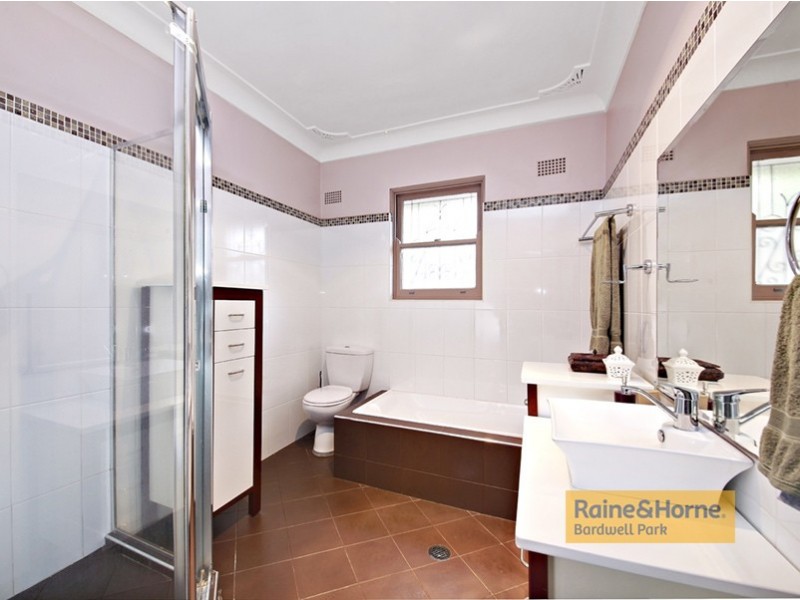 21 Darley Road, Bardwell Park NSW 2207