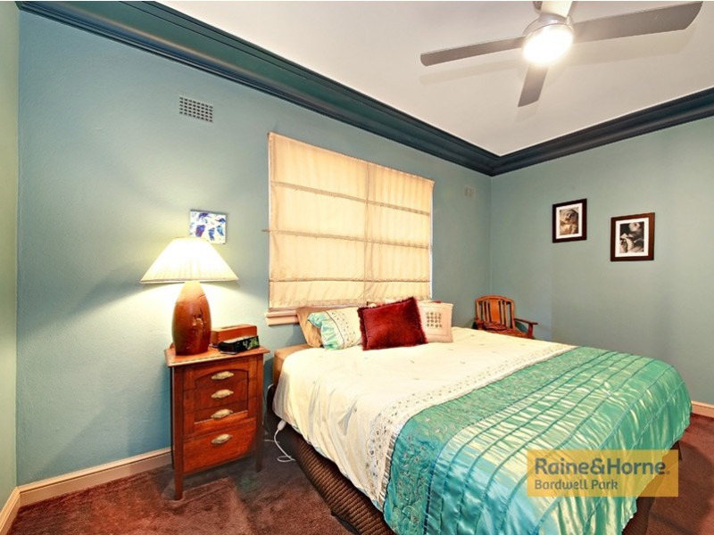 21 Darley Road, Bardwell Park NSW 2207