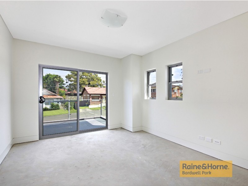 3 Baringa Road, Earlwood NSW 2206