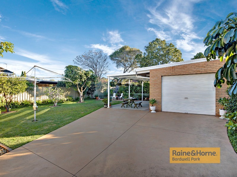 17 Ryrie Road, Earlwood NSW 2206