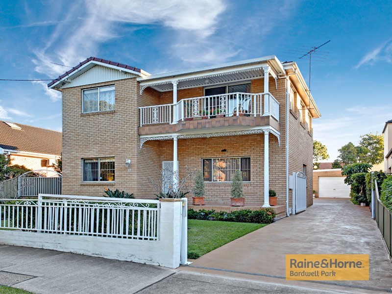 17 Ryrie Road, Earlwood NSW 2206