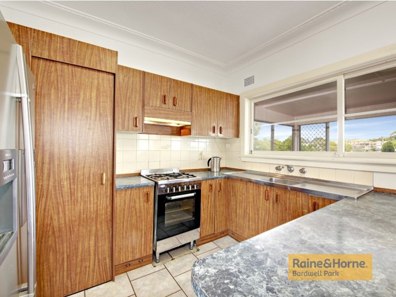 41 Chamberlain Road, Bexley NSW 2207
