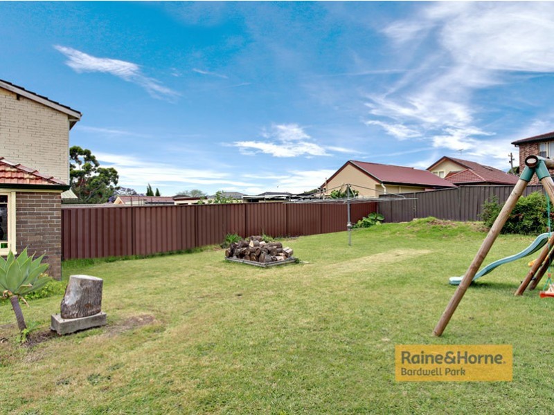 22 Berith Street, Kingsgrove NSW 2208