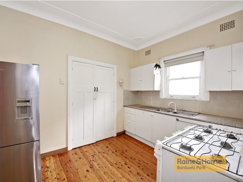 22 Berith Street, Kingsgrove NSW 2208