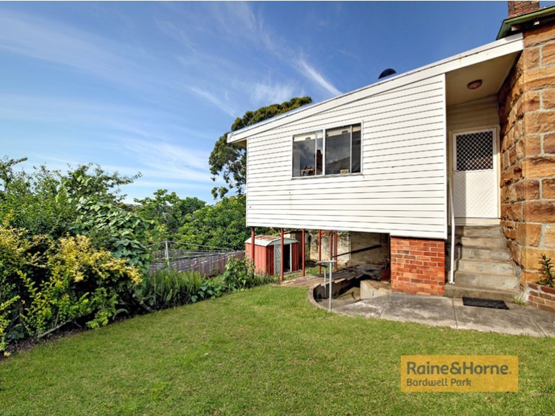 15 East Street, Bardwell Valley NSW 2207