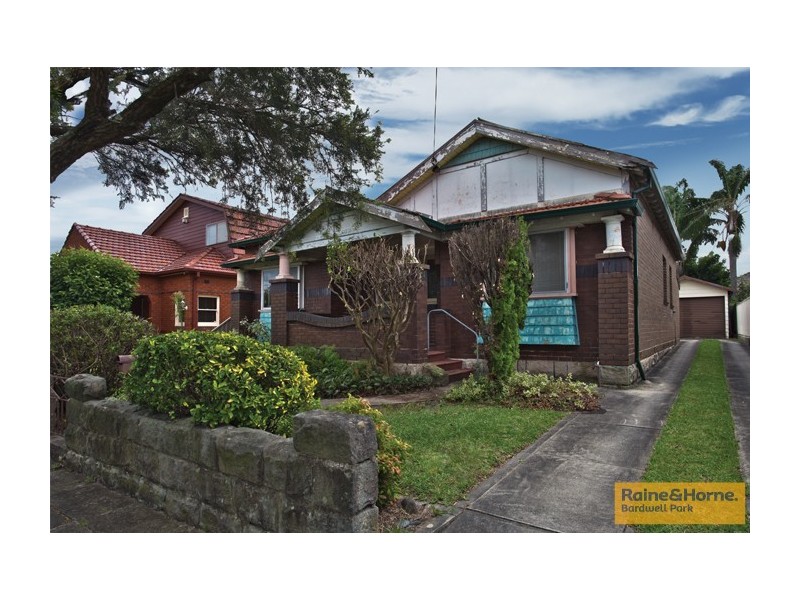 39 Angus Street, Earlwood NSW 2206