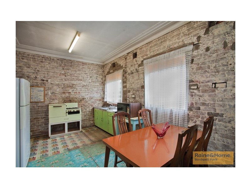 39 Angus Street, Earlwood NSW 2206