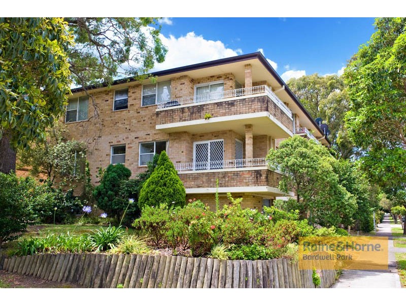 3/180 Queen Victoria Street, Bexley NSW 2207